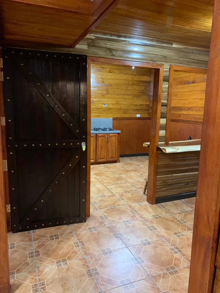 PROPIEDAD TIPO CABAÑA: Countryside Property For Sale in Atenas - Gallery image 35