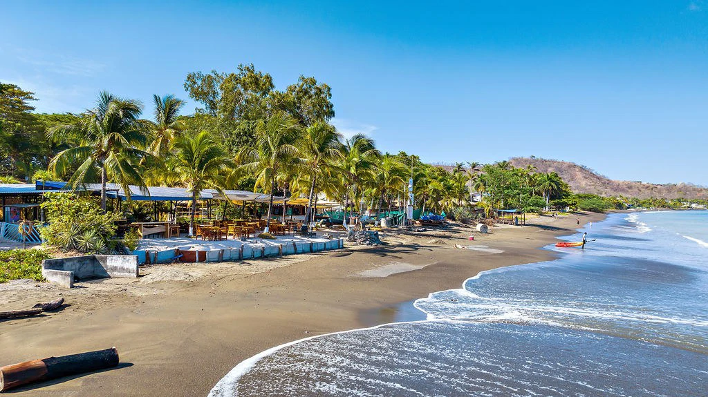 Beachfront Restaurant: Titled Beachfront Land Included in Sale!  Great Business Opportunity! - Gallery image 27