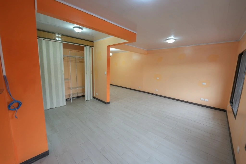 House For Sale in Lomas de Ayarco - Gallery image 30
