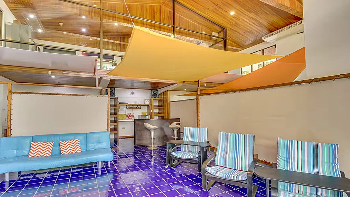 Manuel Antonio Villa: Manuel Antonio Villa with Subdividable Lot or Expansion - Gallery image 13