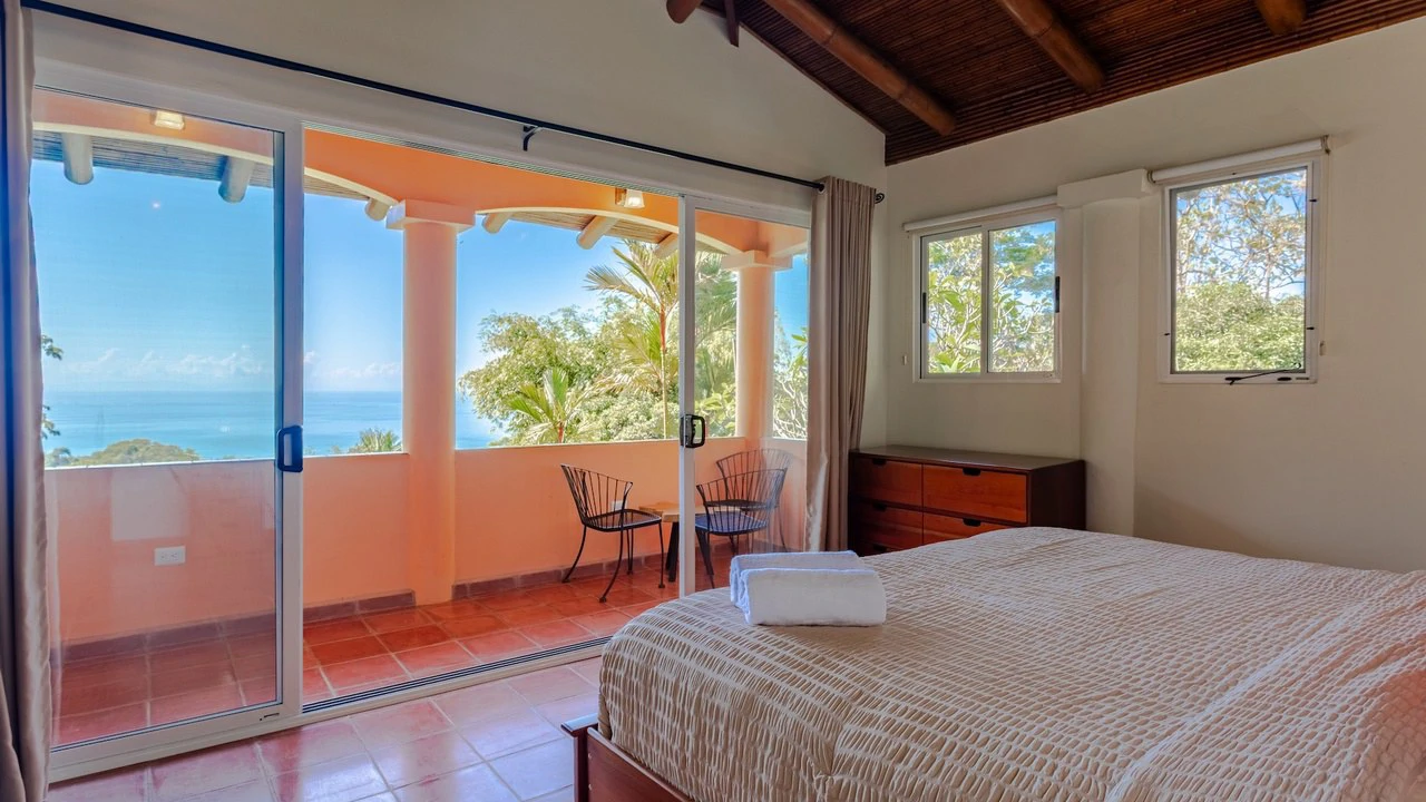 Whale's Tail Ocean View Estate with Extra Lot in Between Uvita and Dominical - Gallery image 44
