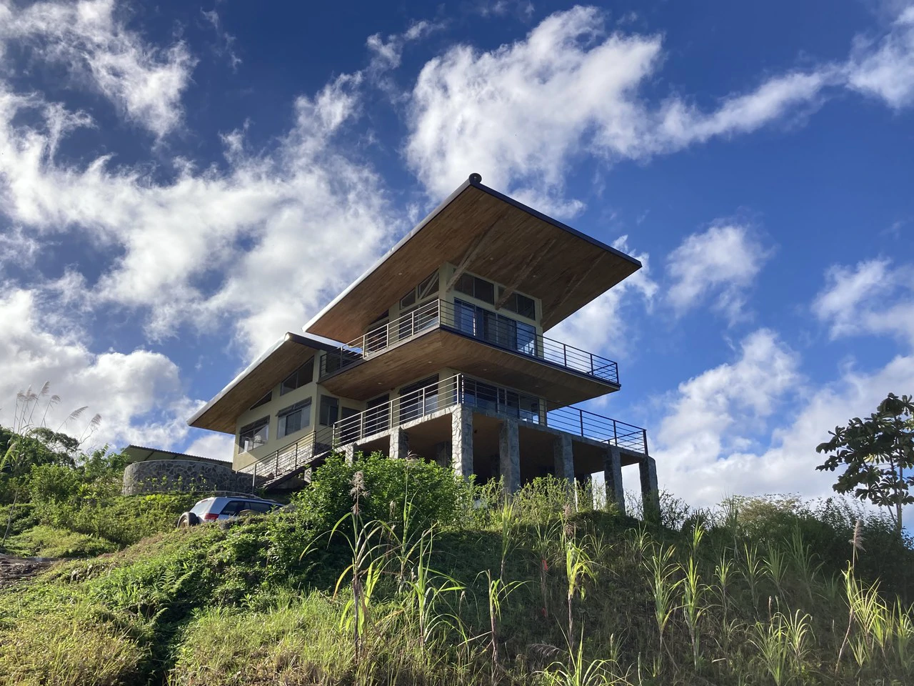 3 bedroom house with swimming pool & 2 Jungle Studios. - Gallery image 18