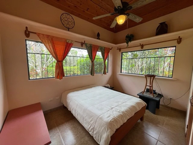 5.2 ACRES – 2 Bedroom Home With 60 Ft Infinity Lap Pool, 1 Bedroom Guest House, Fabulous Ocean View, Mature Fruit Trees!!! - Gallery image 27