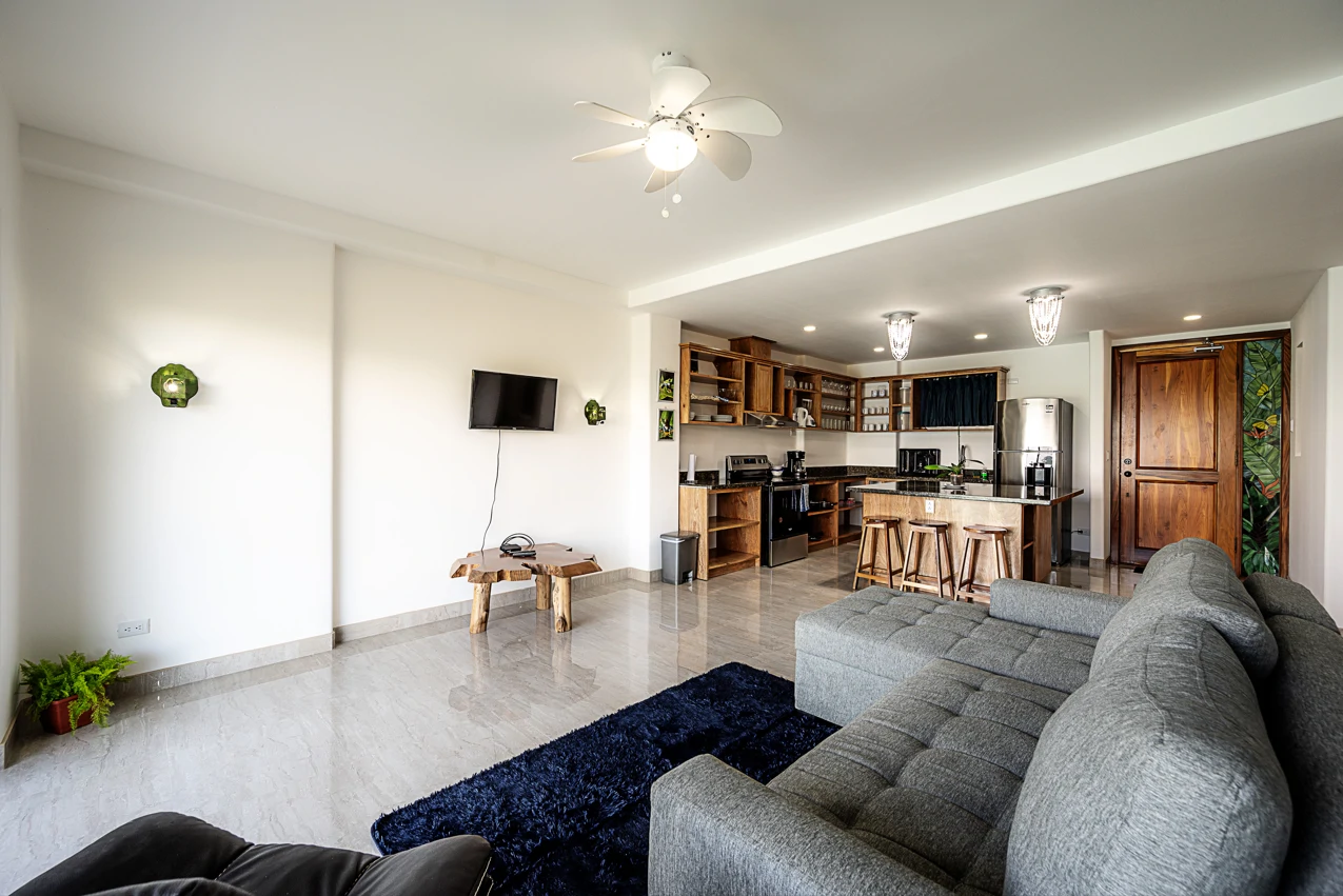 SELLER FINANCING AVAILABLE ! Luxurious Gated Condominium Community - Gallery image 27