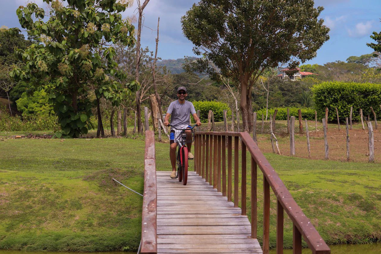 Playa Hermosa Oceanfront Lot 07: Amazing beach front lots for sale in Playa Hermosa in one of the most luxurious and private beach communities in Costa Rica! - Gallery image 81