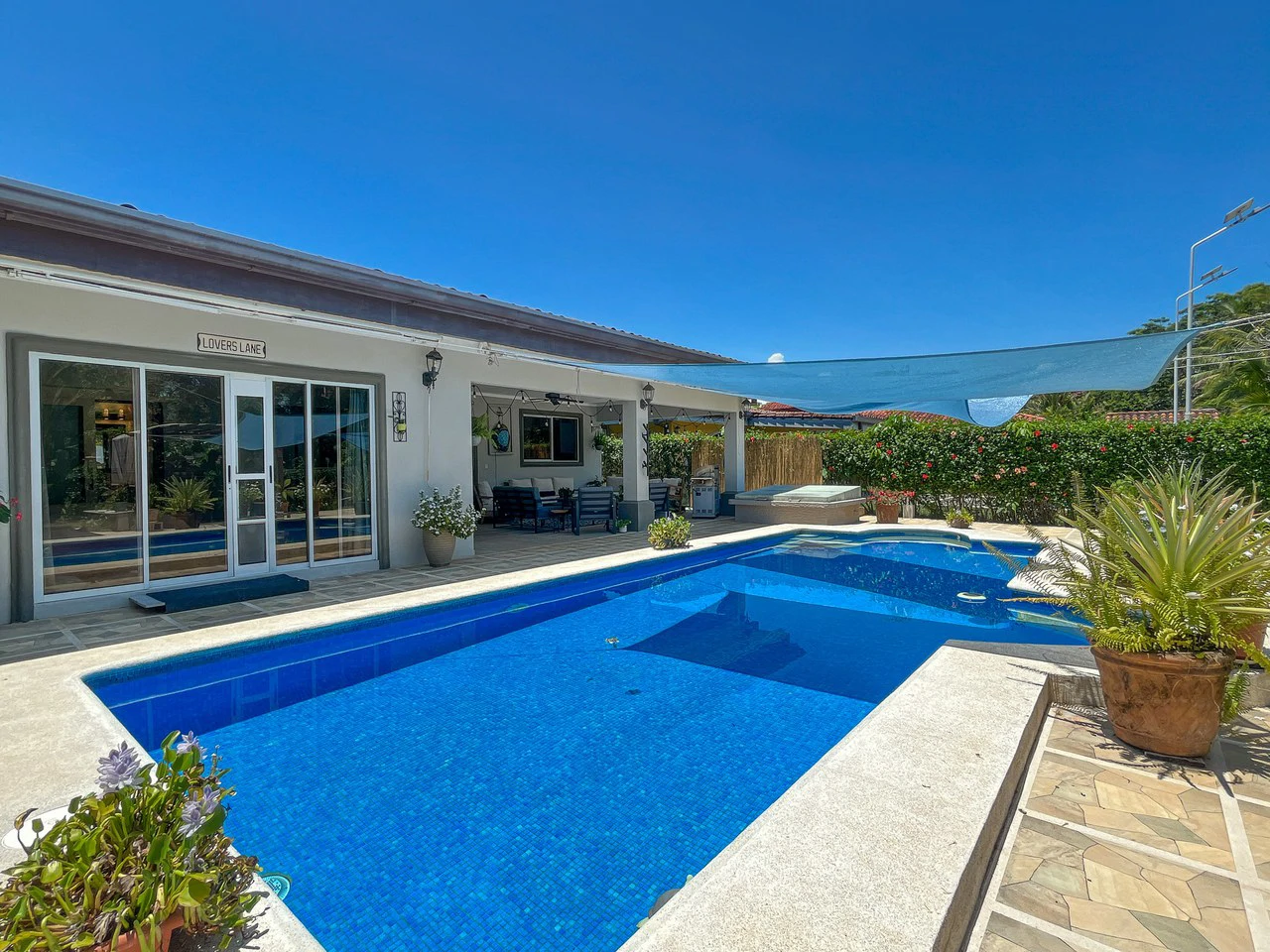 Casa Eight: Near the Beach. Playa Bejuco, Puntarenas, Costa del Sol. Fully Remodeled Tropical Sanctuary - Gallery image 21