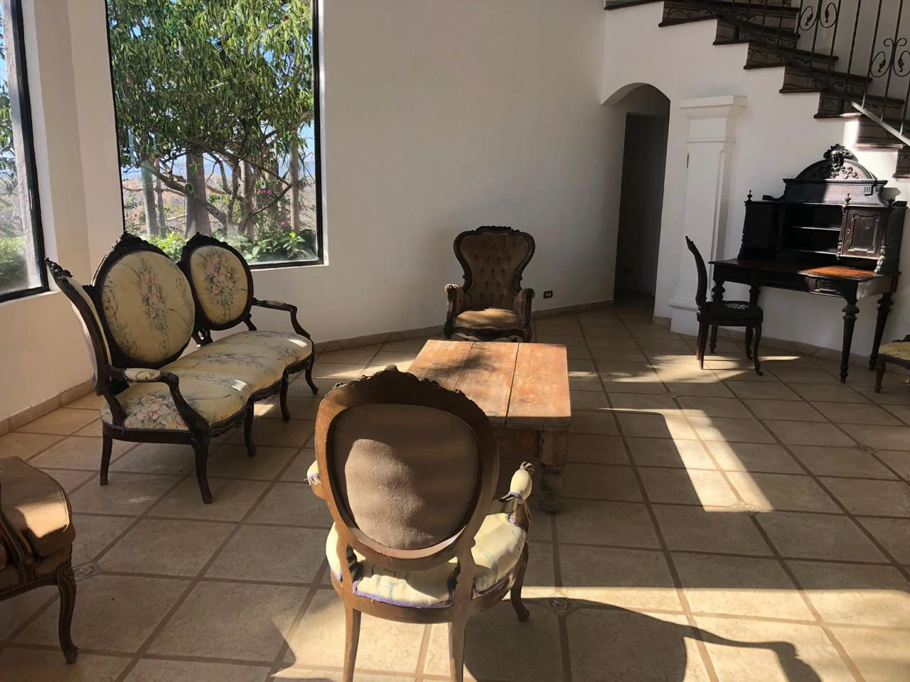 Great Opportunity - Property for Hotel or Retirement farm - Gallery image 23