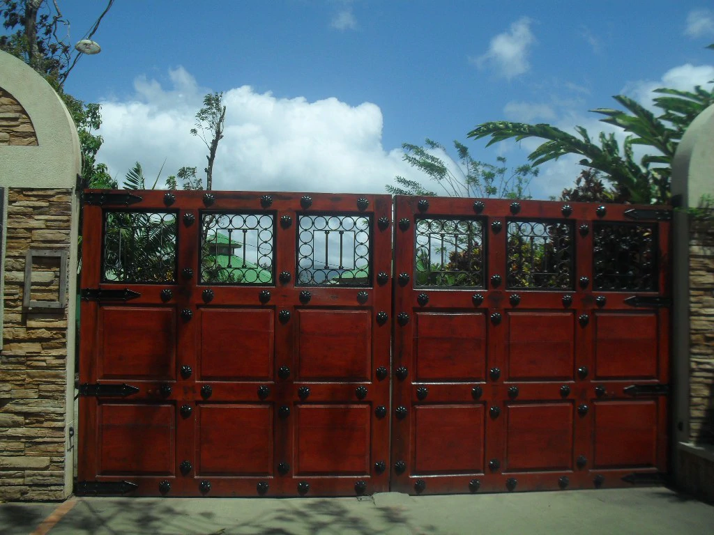 Retire With Peace of Mind: Luxury Home in Gated Community - Gallery image 19