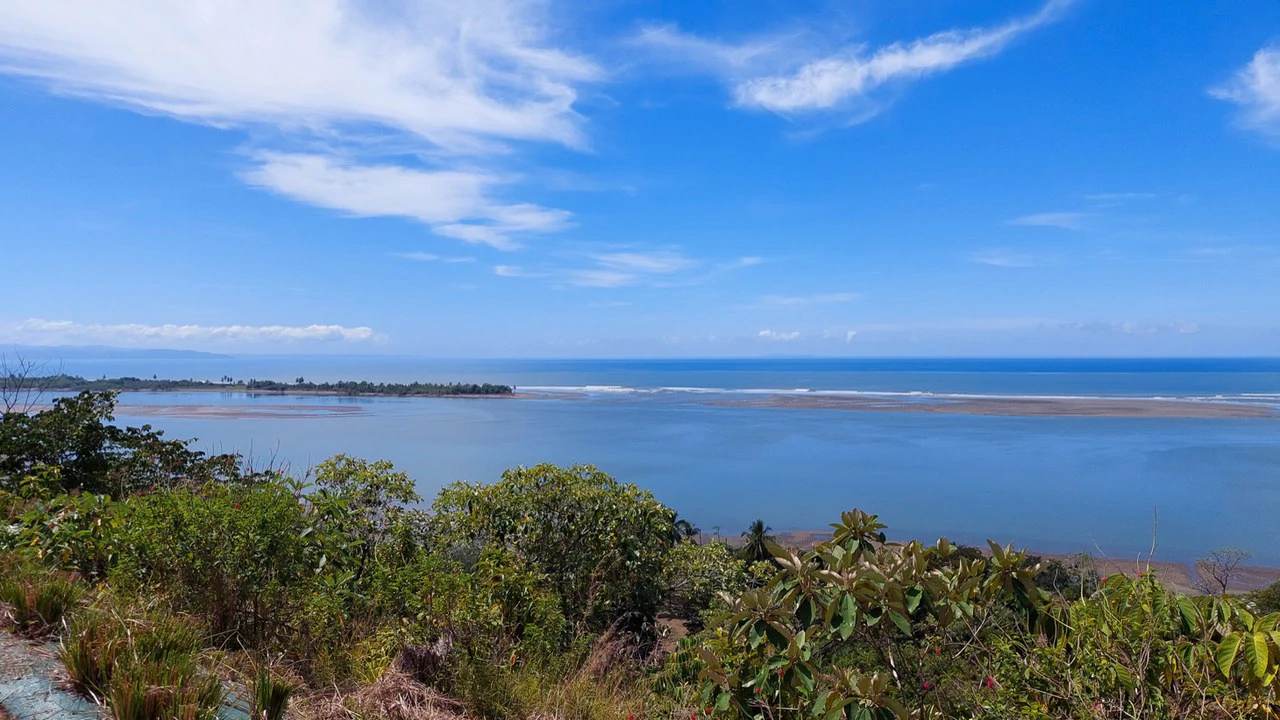 Whitewater Ocean View Front Ridge Land in Ojochal - Gallery image 2