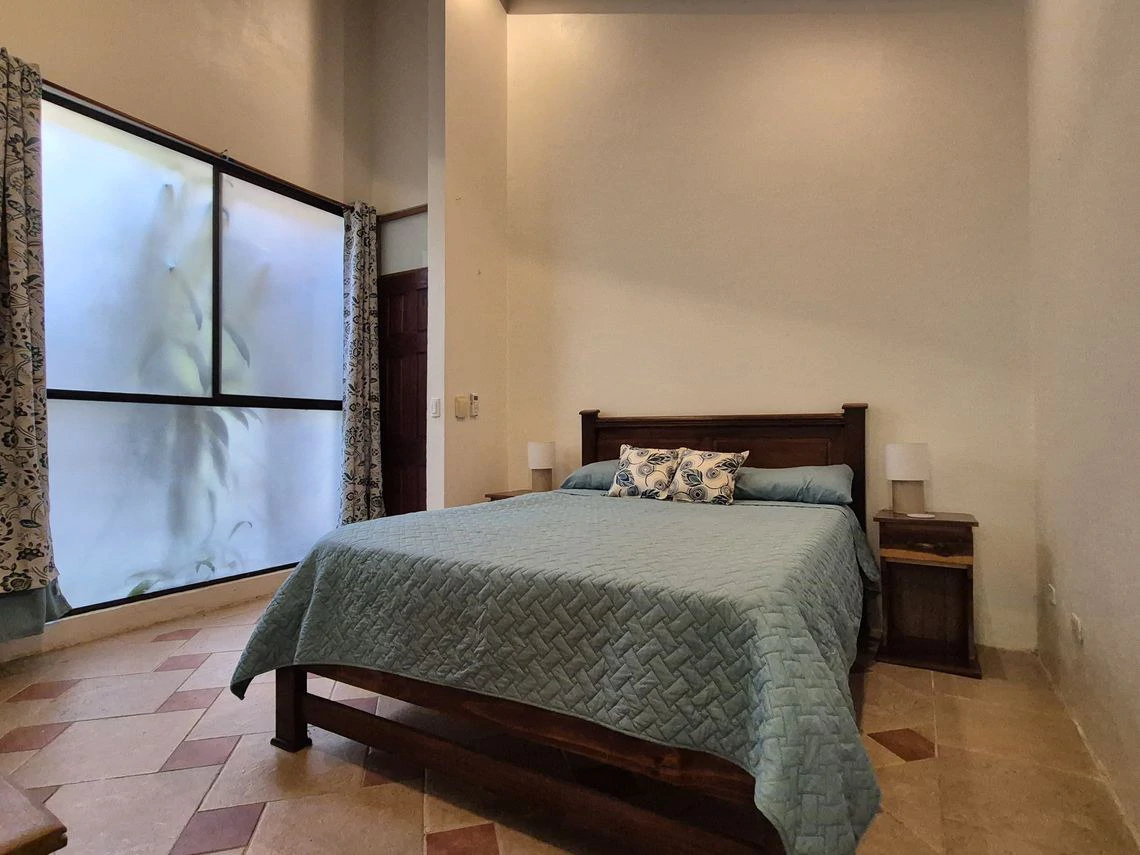 Casa Ora: Price Reduction - Charming Renovated Home with Expansion Potential, Close to All Amenities. - Gallery image 19
