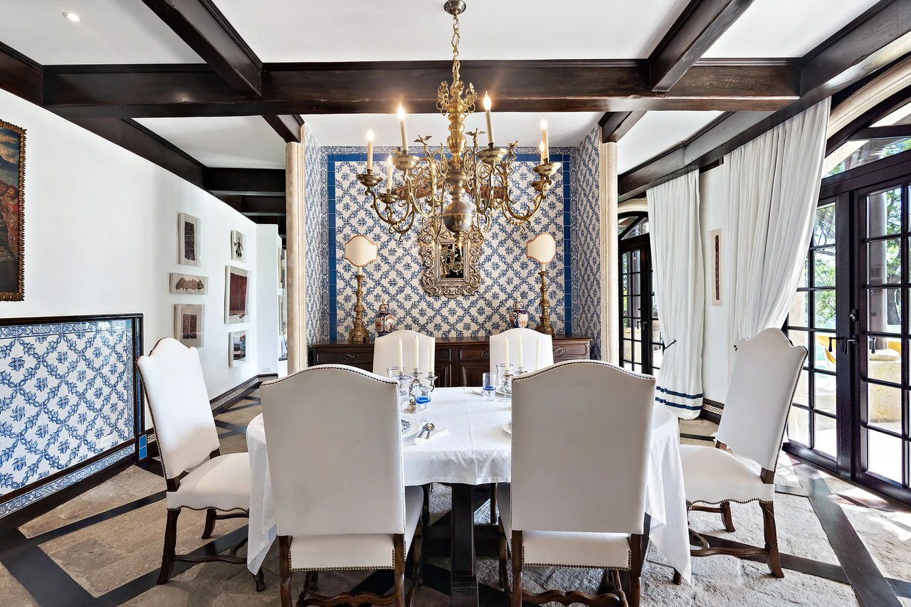 27 Cartagena: Unique Luxury Beachfront Home - Gallery image 6
