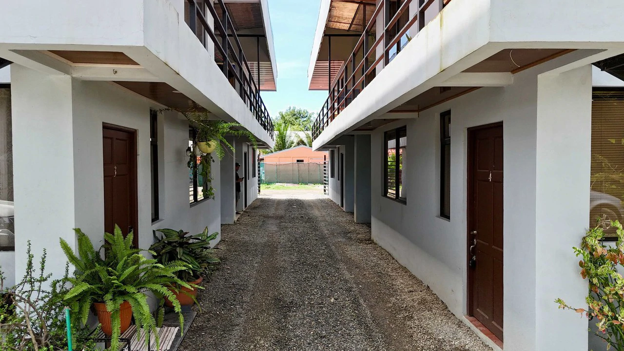 8-Unit Apartment in Bahía, Walking distance to the Beach - Gallery image 12