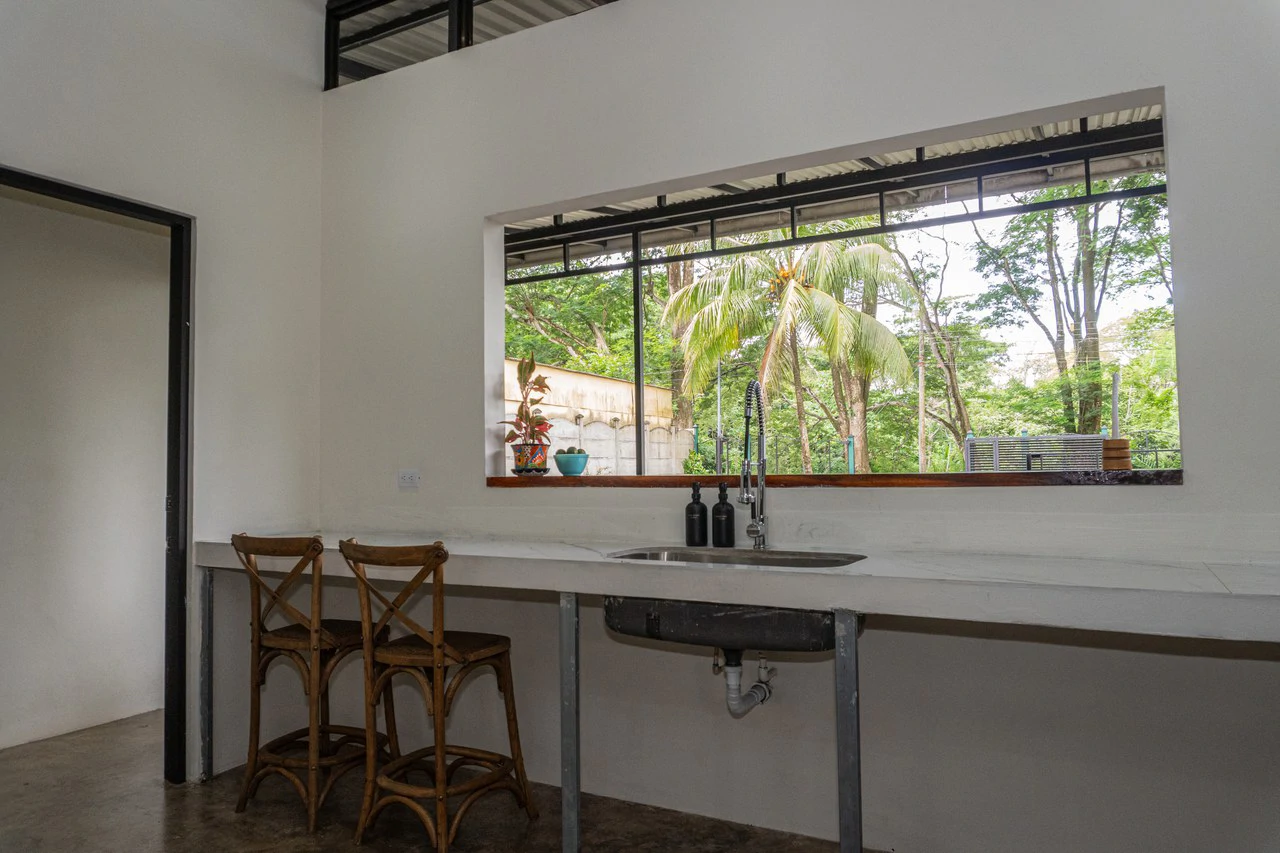 Charming and Affordable 1-bedroom home in Uvita - Gallery image 37
