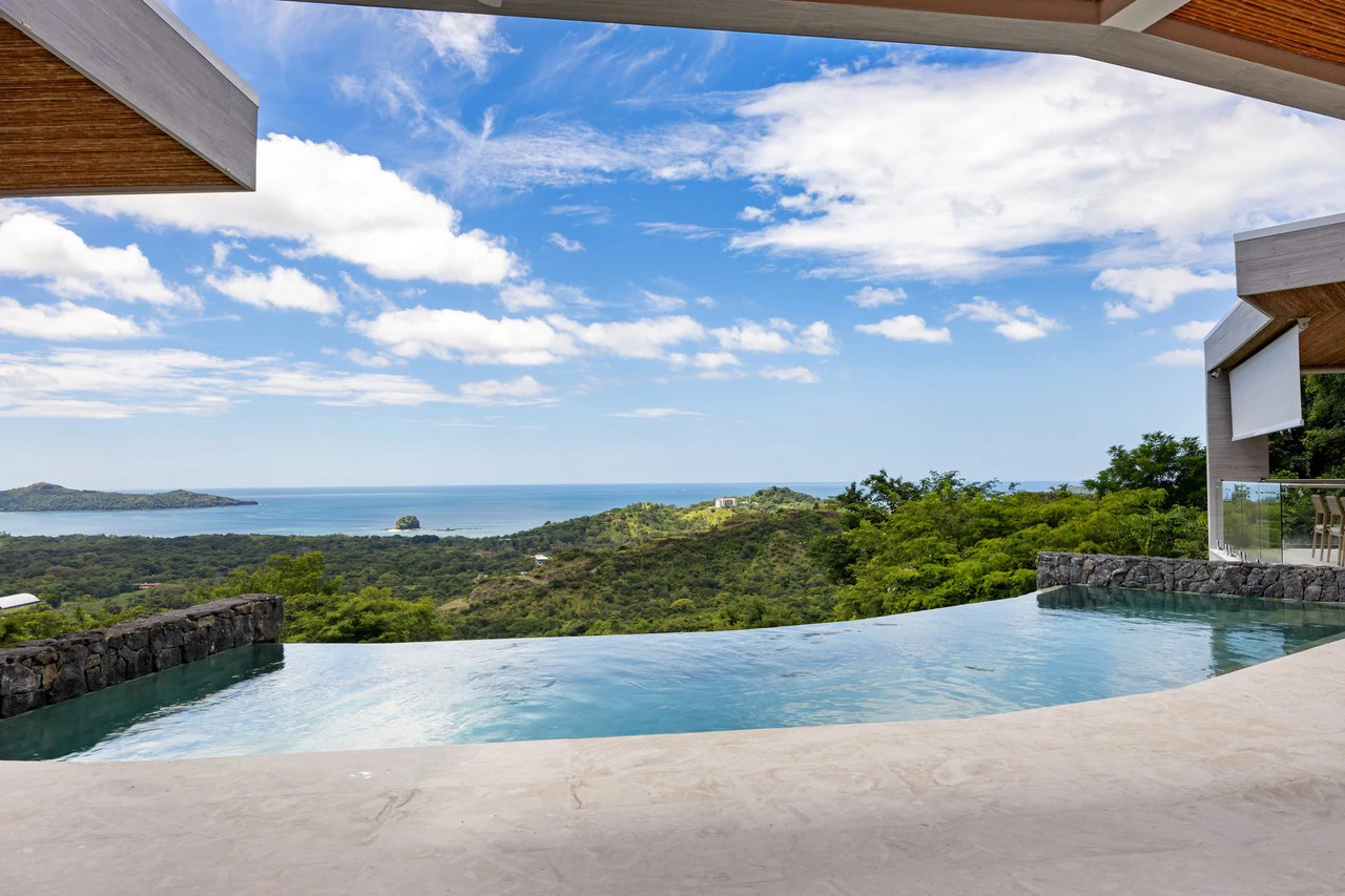 Casa Manta Ray: Indulge in Luxury with Stunning Flamingo Beach Views! - Gallery image 39