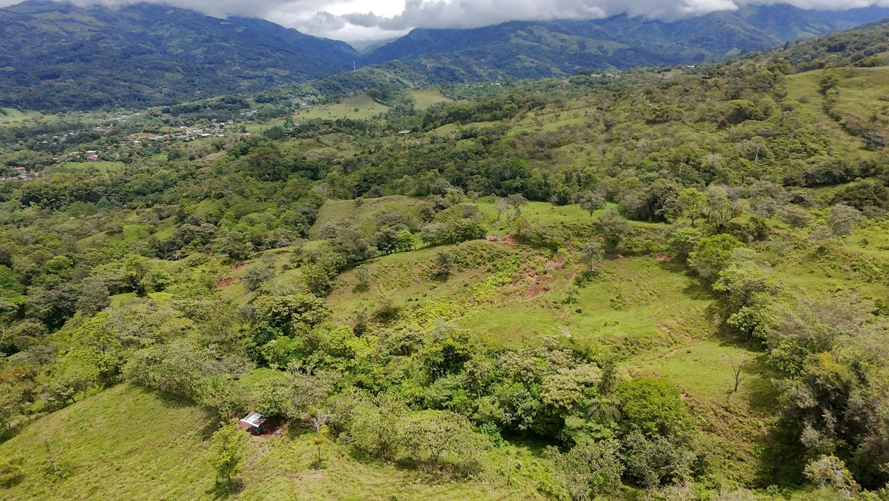 Countryside Home Construction Site For Sale in General Viejo - Gallery image 13