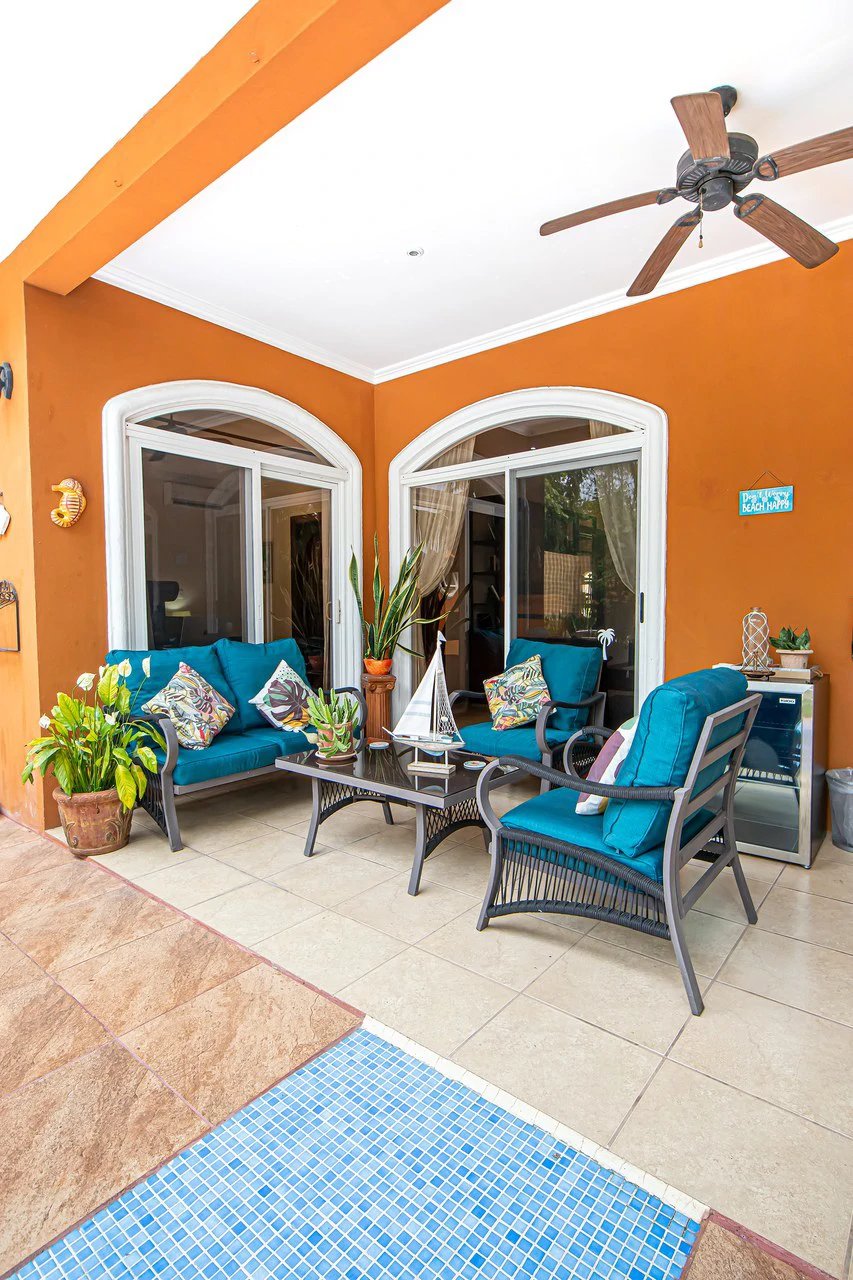 Amazing Casa Tiburon: Large Yard Walking Distance from the Beach! - Gallery image 29