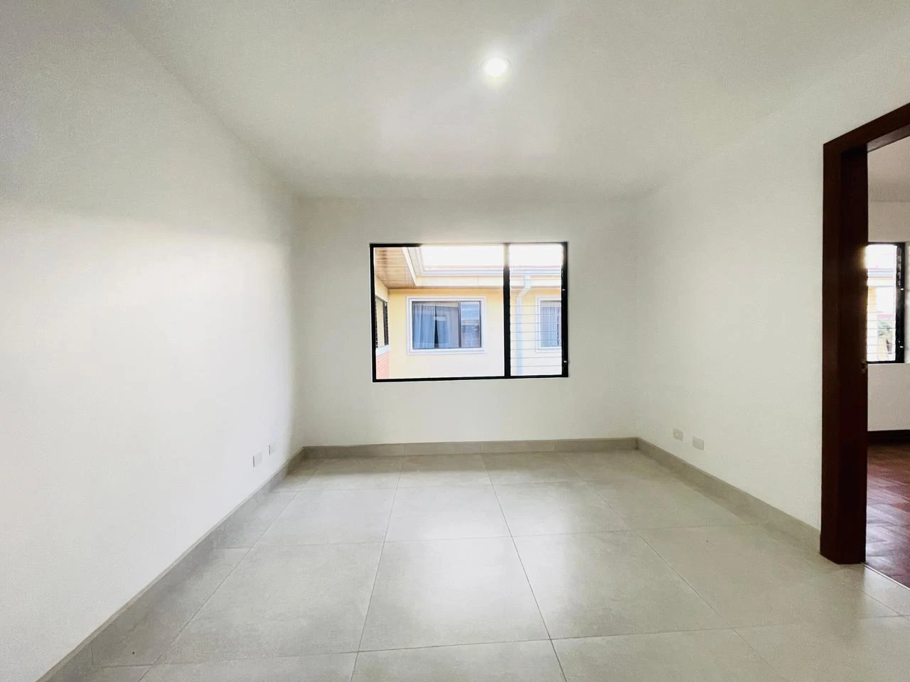 3 Bedroom apartament for sale with appliances in Trejos Montealegre Escazu Costa Rica - Gallery image 9