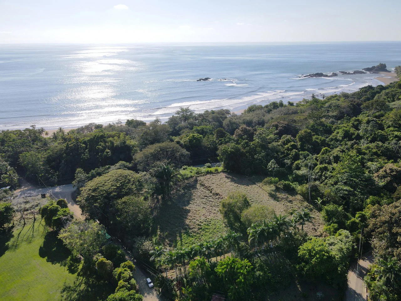 Front Row Mixed Use Property with an Easy Walk to Dominicalito Beach - Gallery image 3