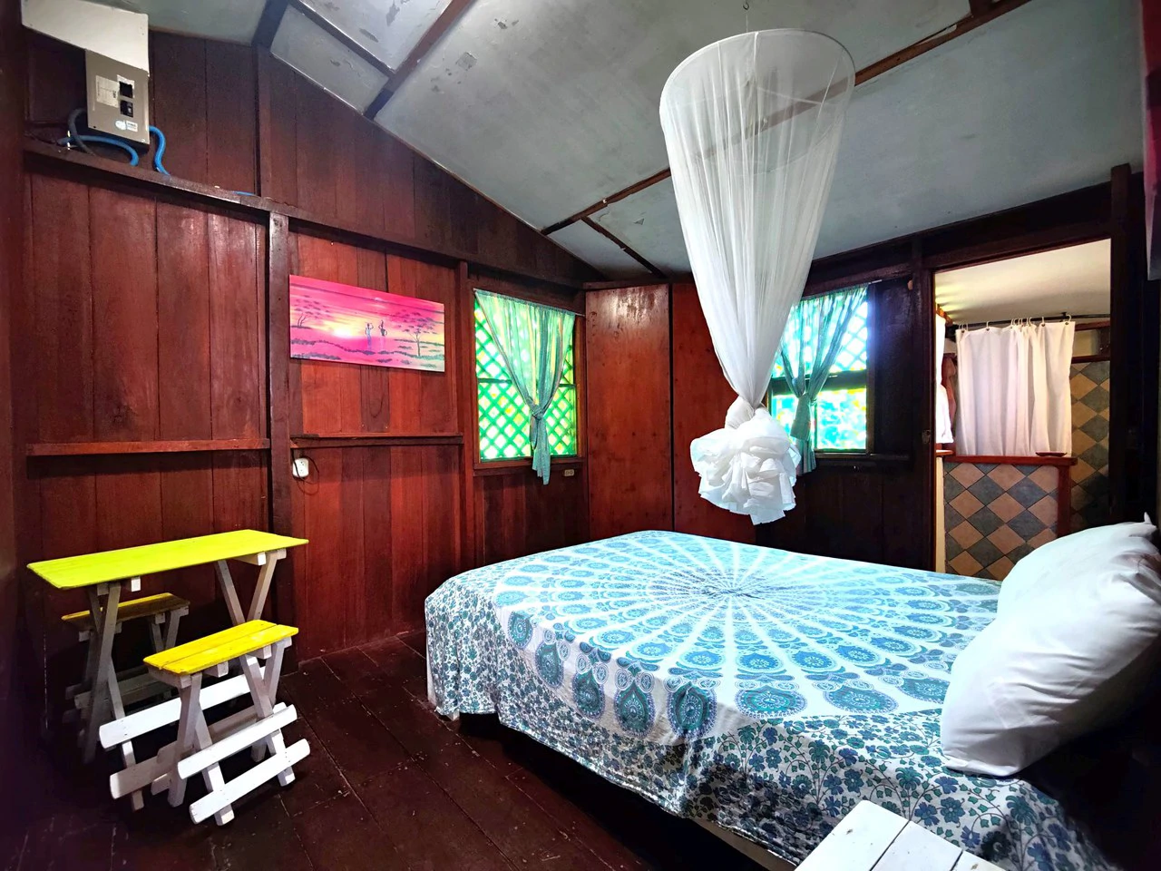 Charming 6 Bd/5 Ba Multi-Unit Rental Property - A Versatile Investment Opportunity - Gallery image 14