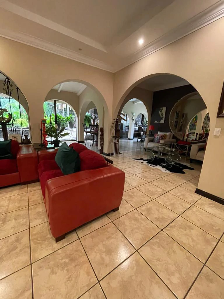 One Story House for Sale Modern surrounded by Gardens Santa Ana Costa Rica - Gallery image 11
