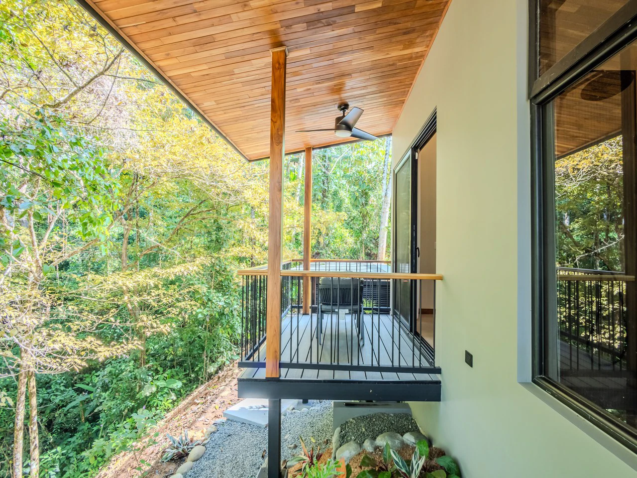 Luxury 3 Bedroom Home with Ocean Views in Downtown Uvita - Gallery image 83