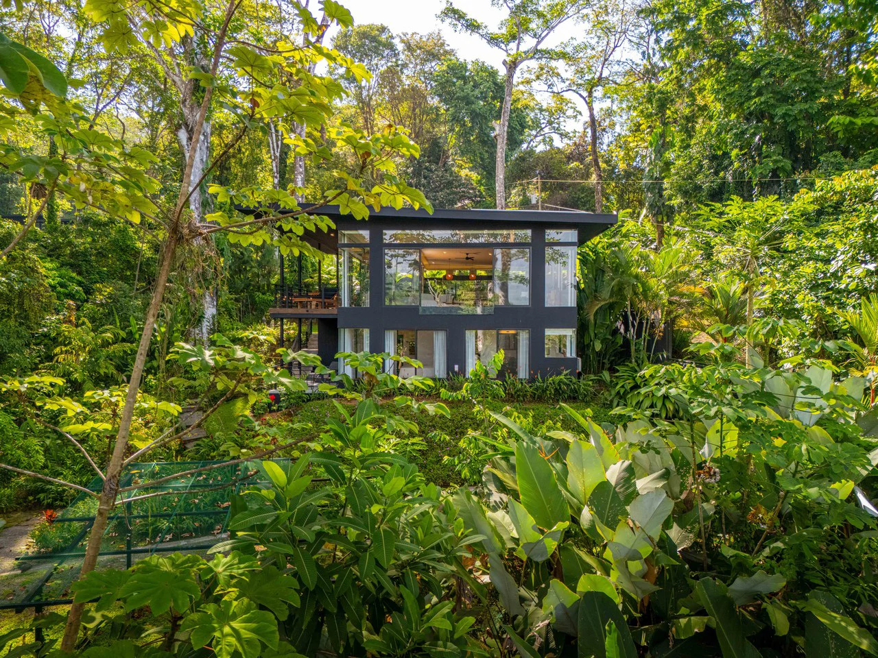 Escaleras Modern Elegance with Ocean Window Views and Jungle Tranquility, Dominical Costa Rica - Gallery image 7