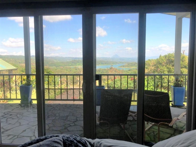 Lake  and Volcano Splendor: Casa Linda Vista: Unique Design To Capture The 270 Degree Views - Gallery image 19