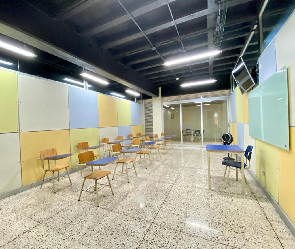 Corner Building for Sale La Merced Paseo Colon San Jose Costa Rica - Gallery image 4