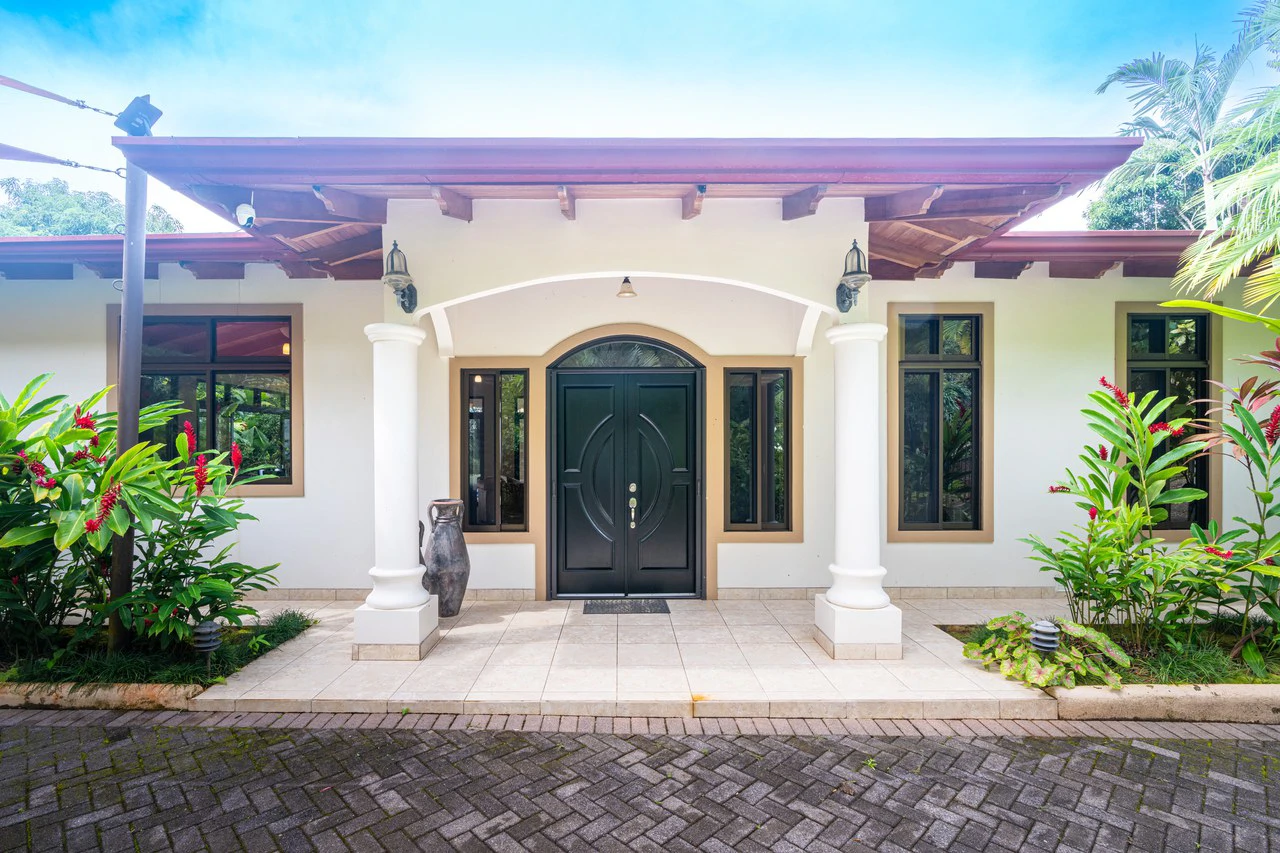 Ocean Mountain View with Privacy! Casa Carpe Diem: Mountain House For Sale in Ojochal - Gallery image 14