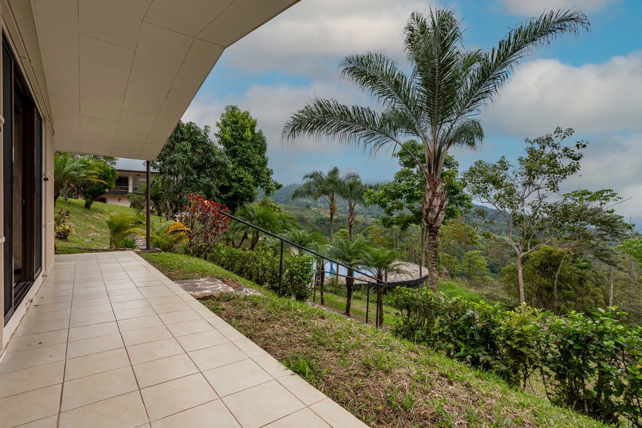 Expansive 27 Acre Farm with Residence in San Isidro del General - Gallery image 14