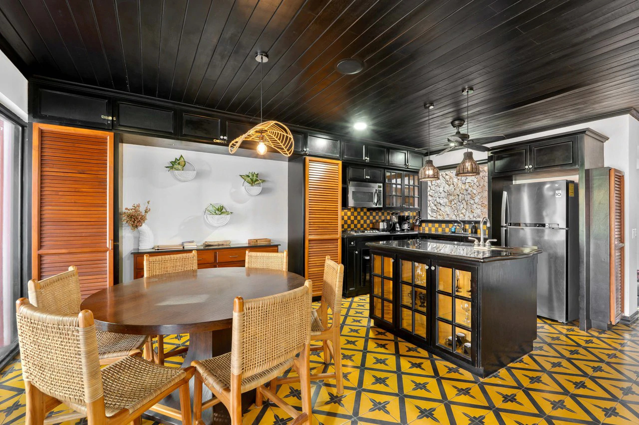 Villa Cerca del Mar 5: Beach House in Highly Coveted and Intimate Development in Tamarindo/Langosta - Gallery image 9