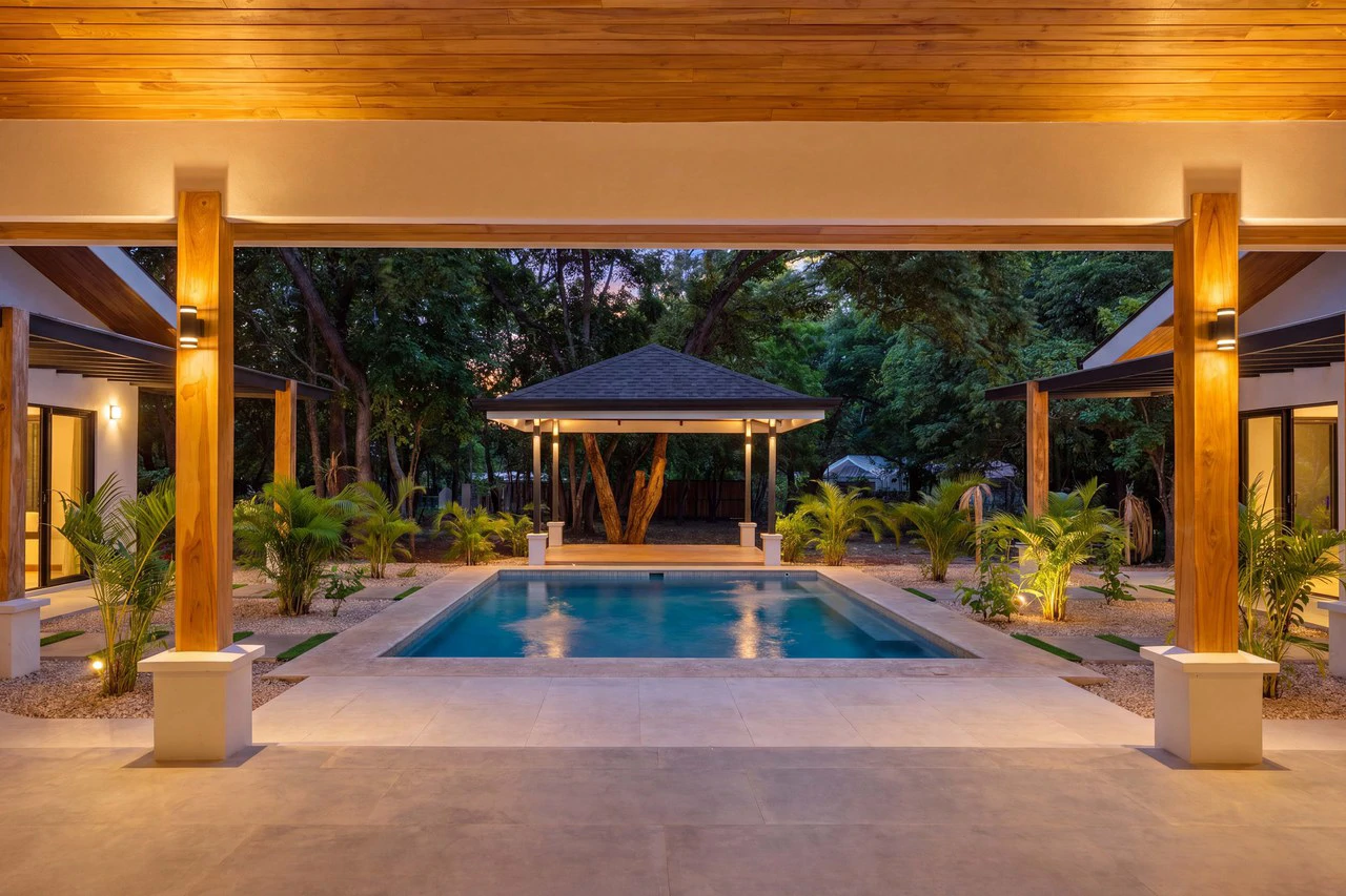 Villa Mariposa: New Balinese-Inspired Luxury Villa Steps from Playa Brasilito - photo 20