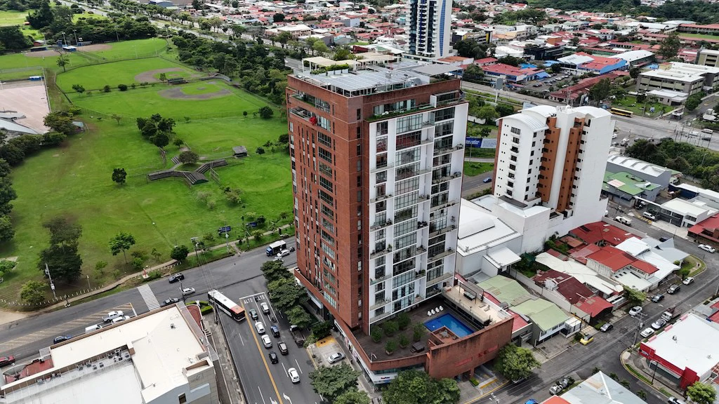Apartamento de 4 Habitaciones en Metropolitan Tower: Apartment For Sale in La Sabana - Gallery image 30