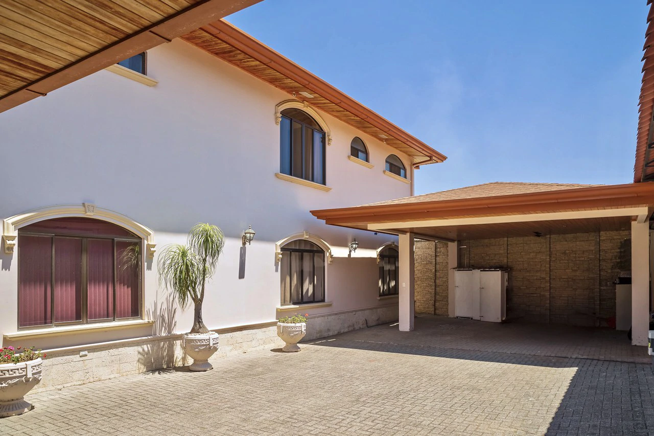 Casa Tuscan Hill:  Escazu home with Pool - Gallery image 31