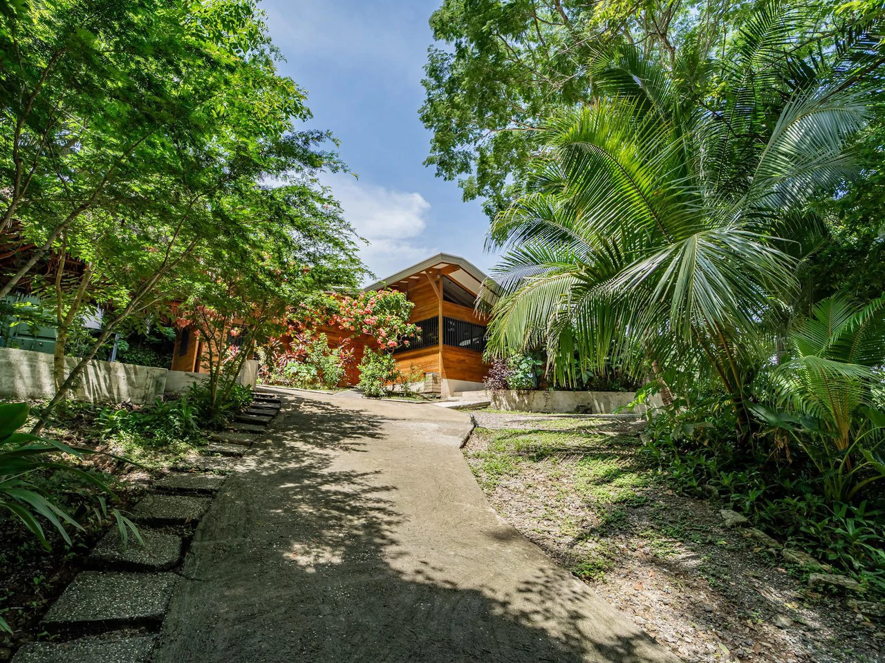 Casa Arboles - 2BR Successful Airbnb Home: Countryside House For Sale in Playa Samara - Gallery image 10