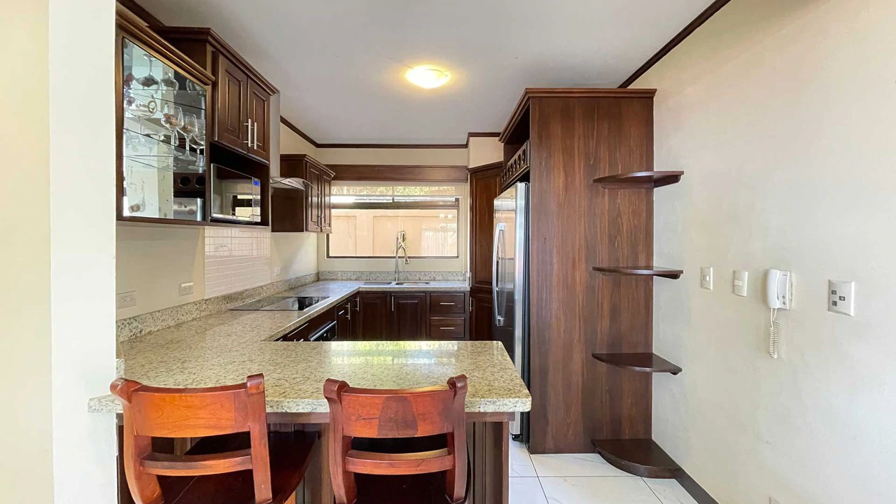 Home For Sale In San Ramón, Alajuela - Gallery image 6