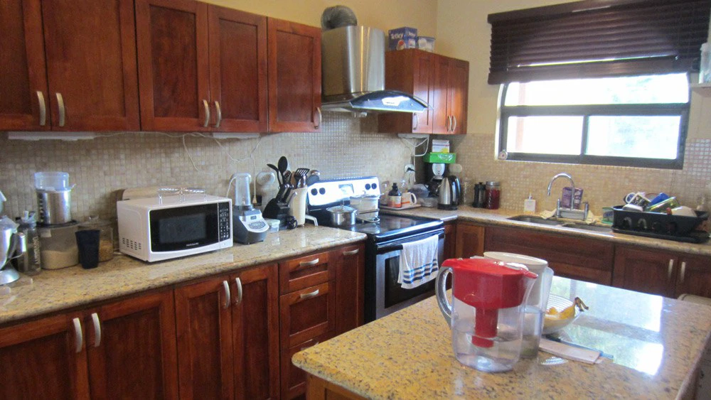 C144: Fully Equipped 3 Bedroom House With Charming Mediterranean Style Located In Gated Residential - Gallery image 15