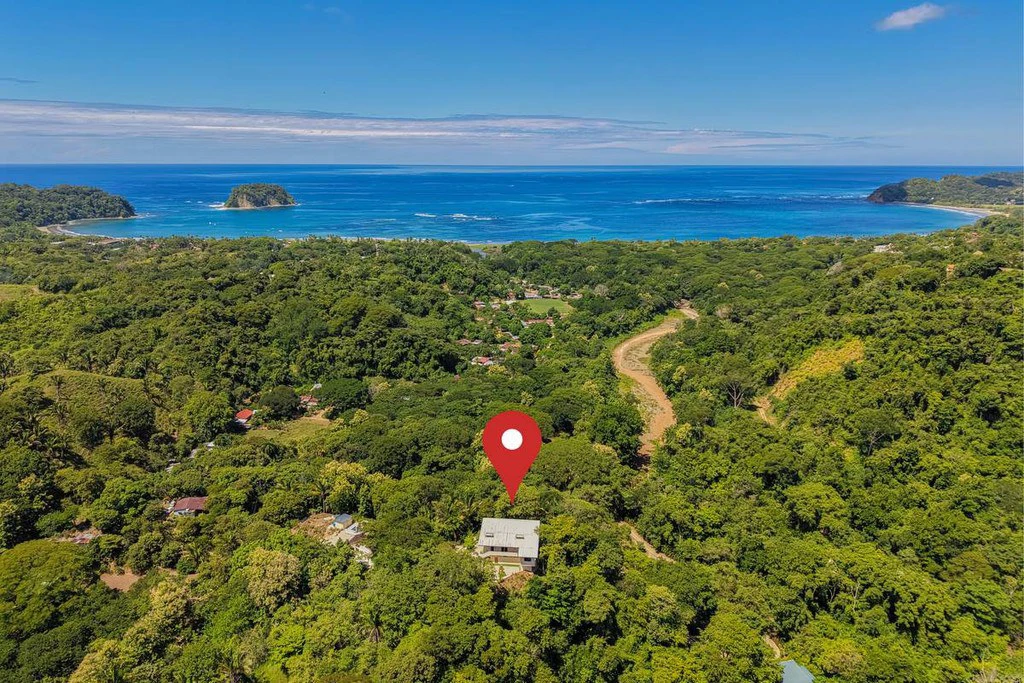 Samara Vista - Villa & Lodge: Exceptional Ocean-View Luxury Estate with Multiple Residences, Expansion & Income Potential - photo 5