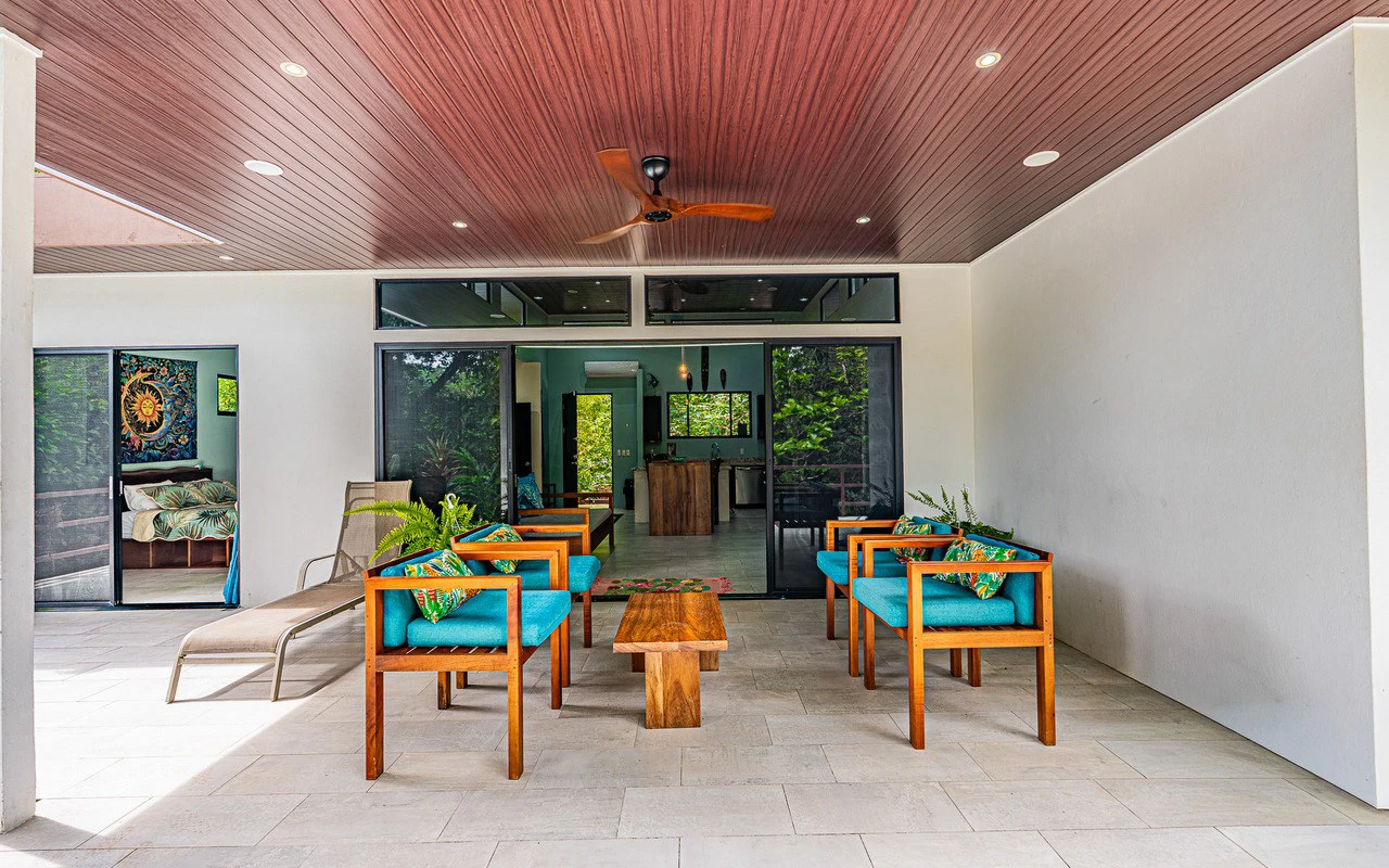 Riverfront Baru Estate Luxury Oasis Walkable to Playa Dominical - Gallery image 9