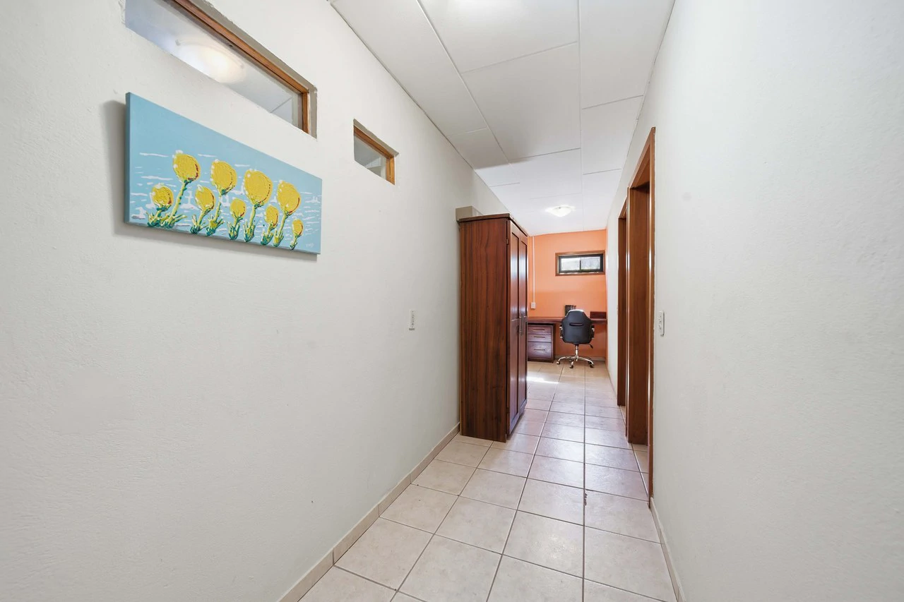 The Jewel of Sardinal: Income, Lifestyle, and Opportunity in One Exceptional Property - Gallery image 11