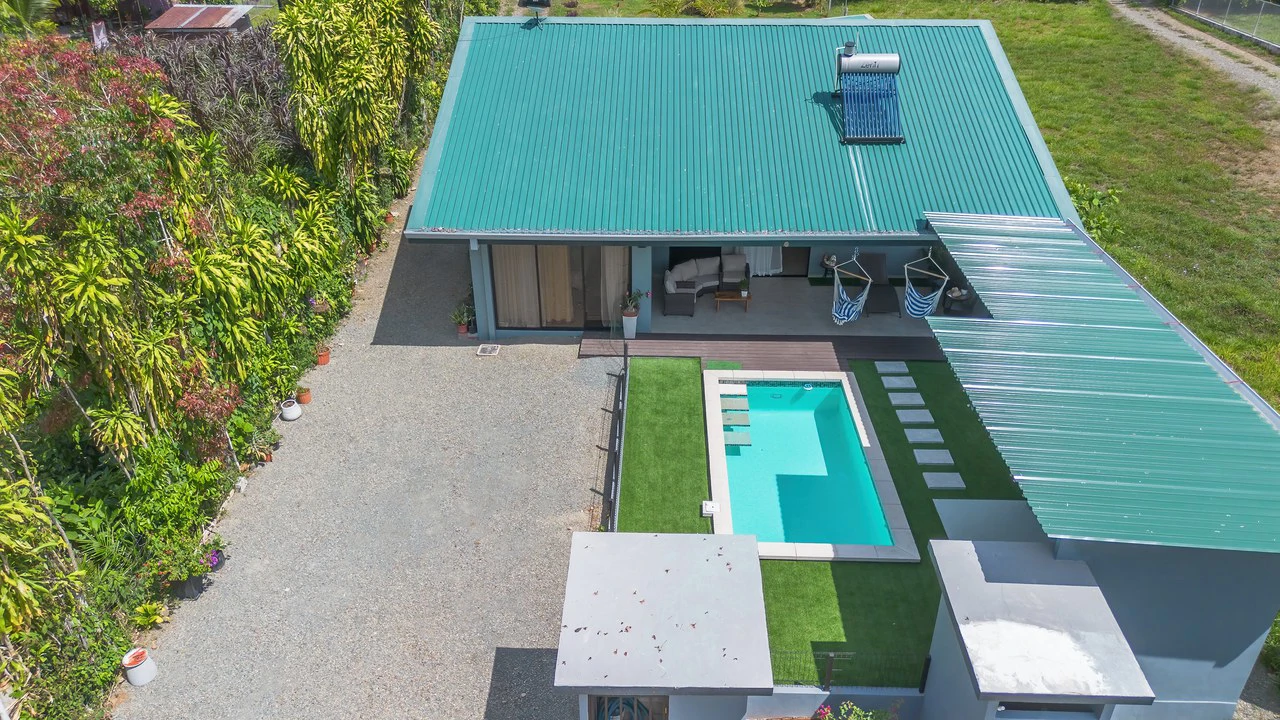 Brand-New Mountain View Home with Pool and Expansion Potential in Villa Nueva, Quepos: House For Sale in Quepos - Gallery image 7