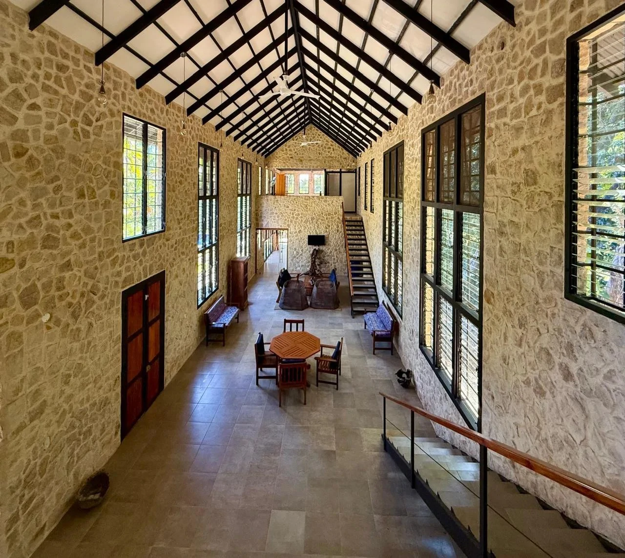 STONE CASTLE: $622,000 USD Your very own "Private Stone Castle" in Costa Rica's Blue Zone. - Gallery image 22