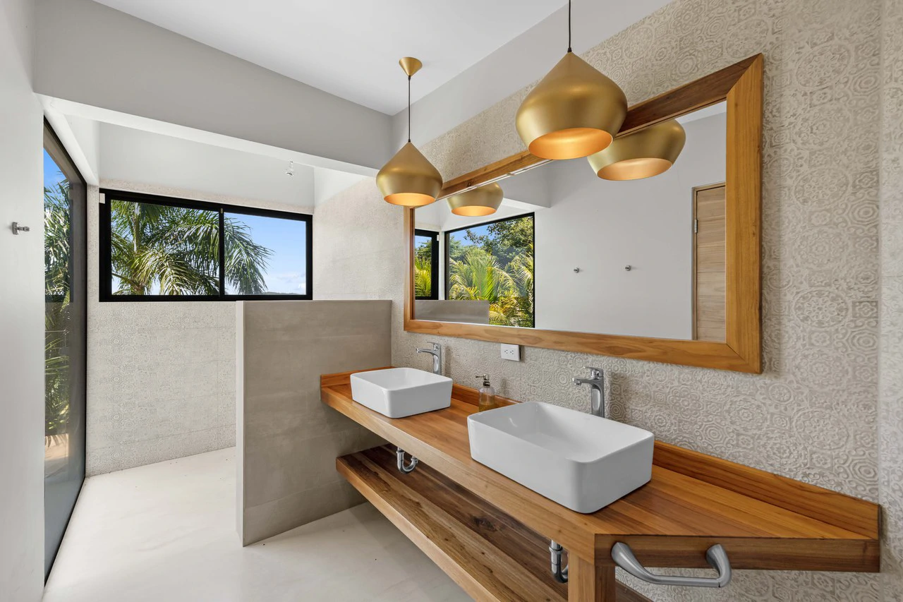 Casa Siempre Surfeando: Ocean Views + 1.45 Acres - Gallery image 9