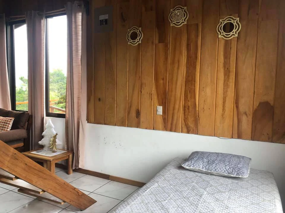 2 Acres with 4 houses Centrally located in Monteverde BV0224: Turn-Key Accommodations Business on 2 Acres Just 5 Minutes from Santa Elena – Surrounded by Nature, Ready to Grow - Gallery image 33