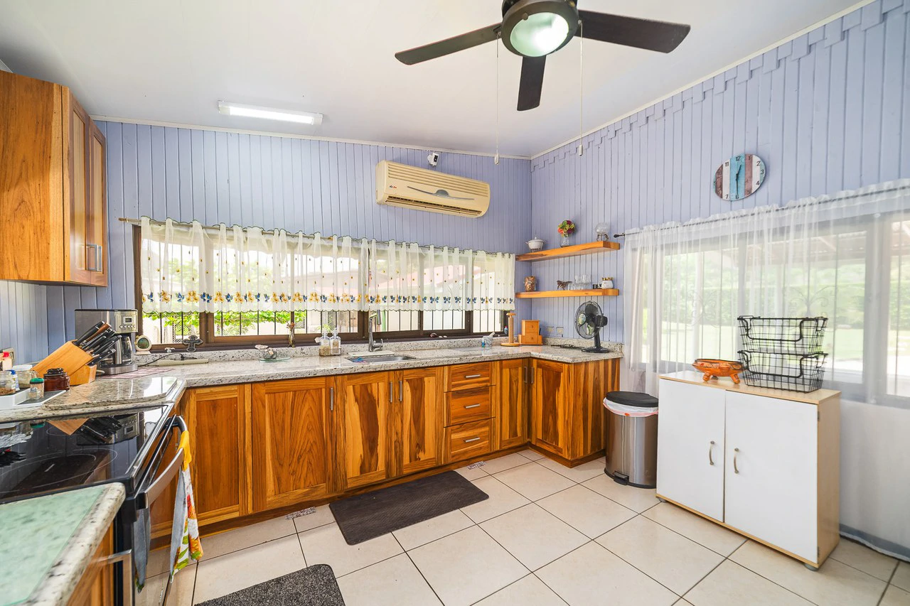 Casa Campo: Quiet Countryside Home Near Beaches - Gallery image 36