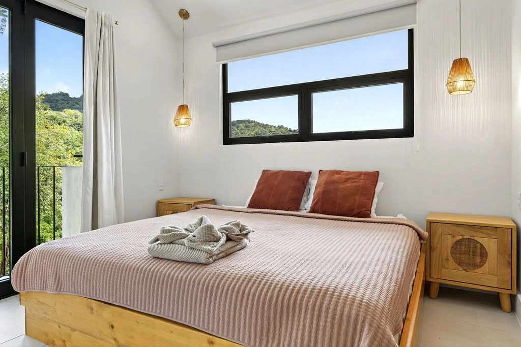 Casa Agave Azul: Contemporary 4-Bedroom Home with Attached Guest Suite in Playa Potrero - Gallery image 11