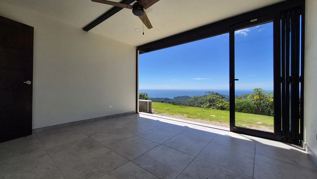 Casa Pacifica: Contemporary Home with Spectacular Ocean View - Pool and Jacuzzi - Gallery image 33