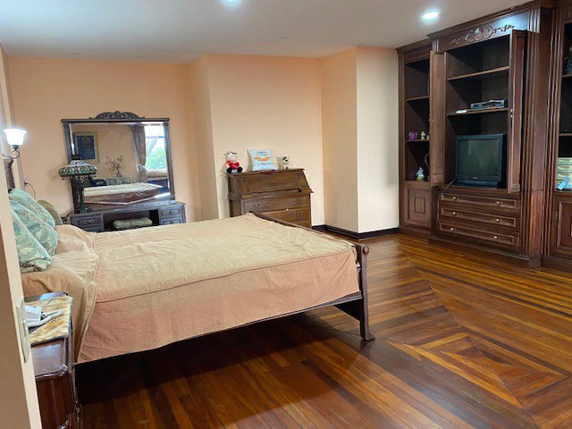 Villa For Sale in San Luis - Gallery image 4