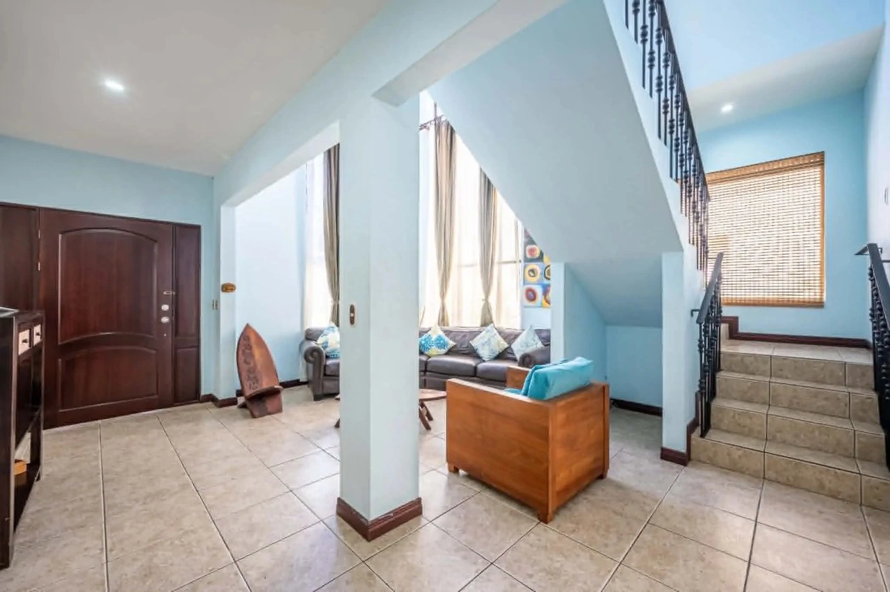 Rare Opportunity in Jacó’s Only Oceanfront Gated Home Community - Gallery image 15