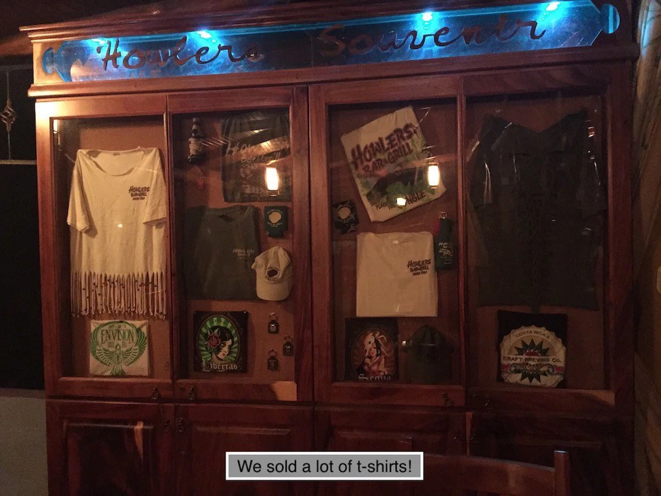 Howlers Bar n Grill: Well Established Bar and Restaurant For Sale in front of Lake Arenal. - Gallery image 11